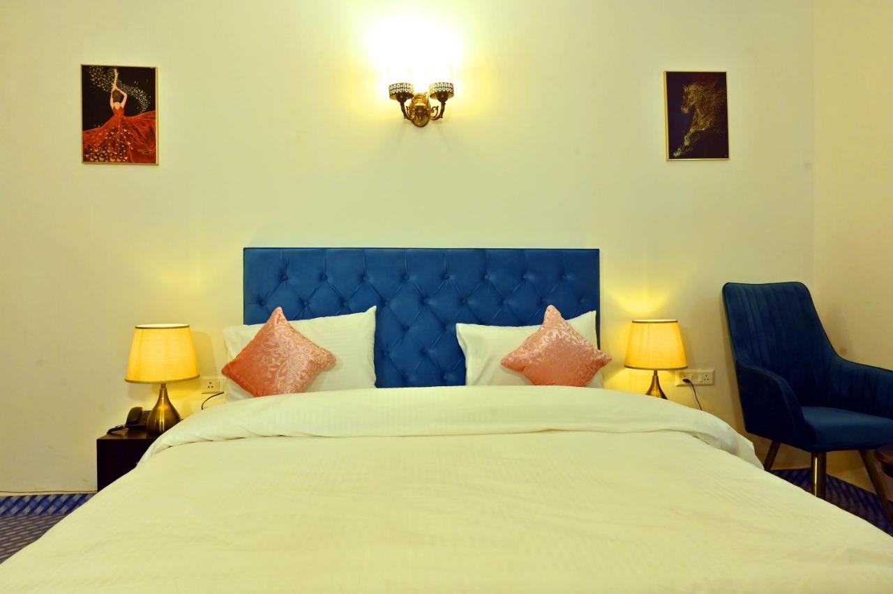 Jay Ally - Boutique Hotel نيودلهي المظهر الخارجي الصورة